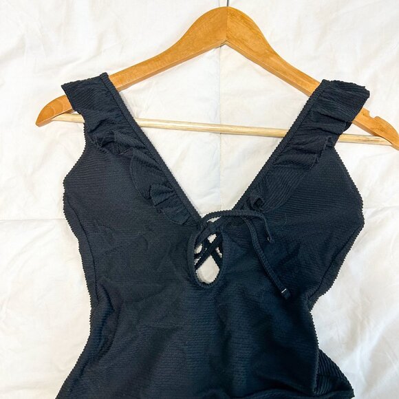 Aerie Textured Ruffle Tie One Piece Swimsuit Black Women’s Size Medium - Picture 4 of 8
